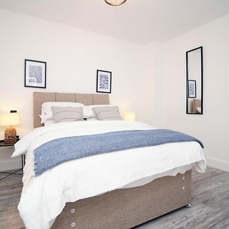 Kingsbridge Point - Cosy One Bed Apartments Near Town Centre, Swindon Ngoại thất bức ảnh