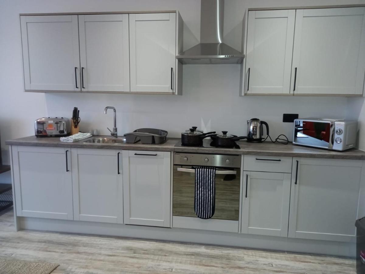 Kingsbridge Point - Cosy One Bed Apartments Near Town Centre, Swindon Ngoại thất bức ảnh
