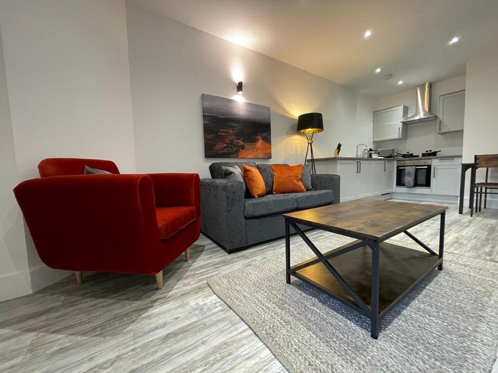 Kingsbridge Point - Cosy One Bed Apartments Near Town Centre, Swindon Ngoại thất bức ảnh