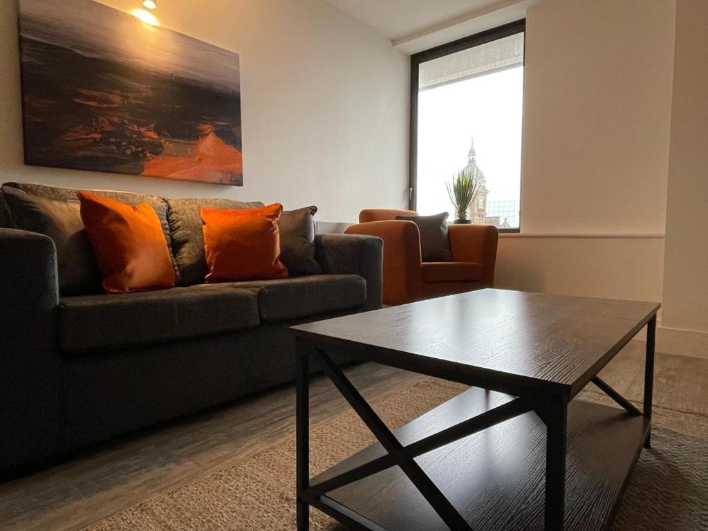 Kingsbridge Point - Cosy One Bed Apartments Near Town Centre, Swindon Ngoại thất bức ảnh
