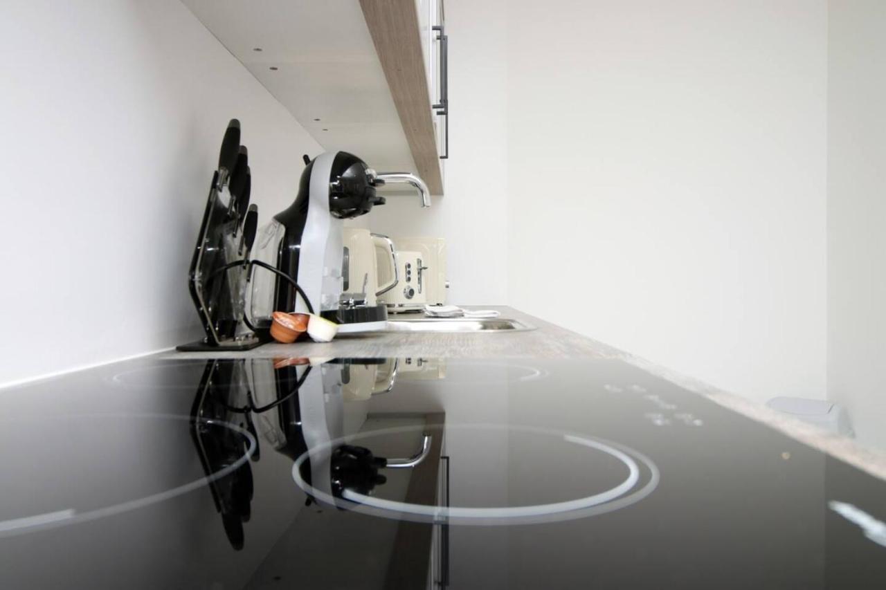 Kingsbridge Point - Cosy One Bed Apartments Near Town Centre, Swindon Ngoại thất bức ảnh