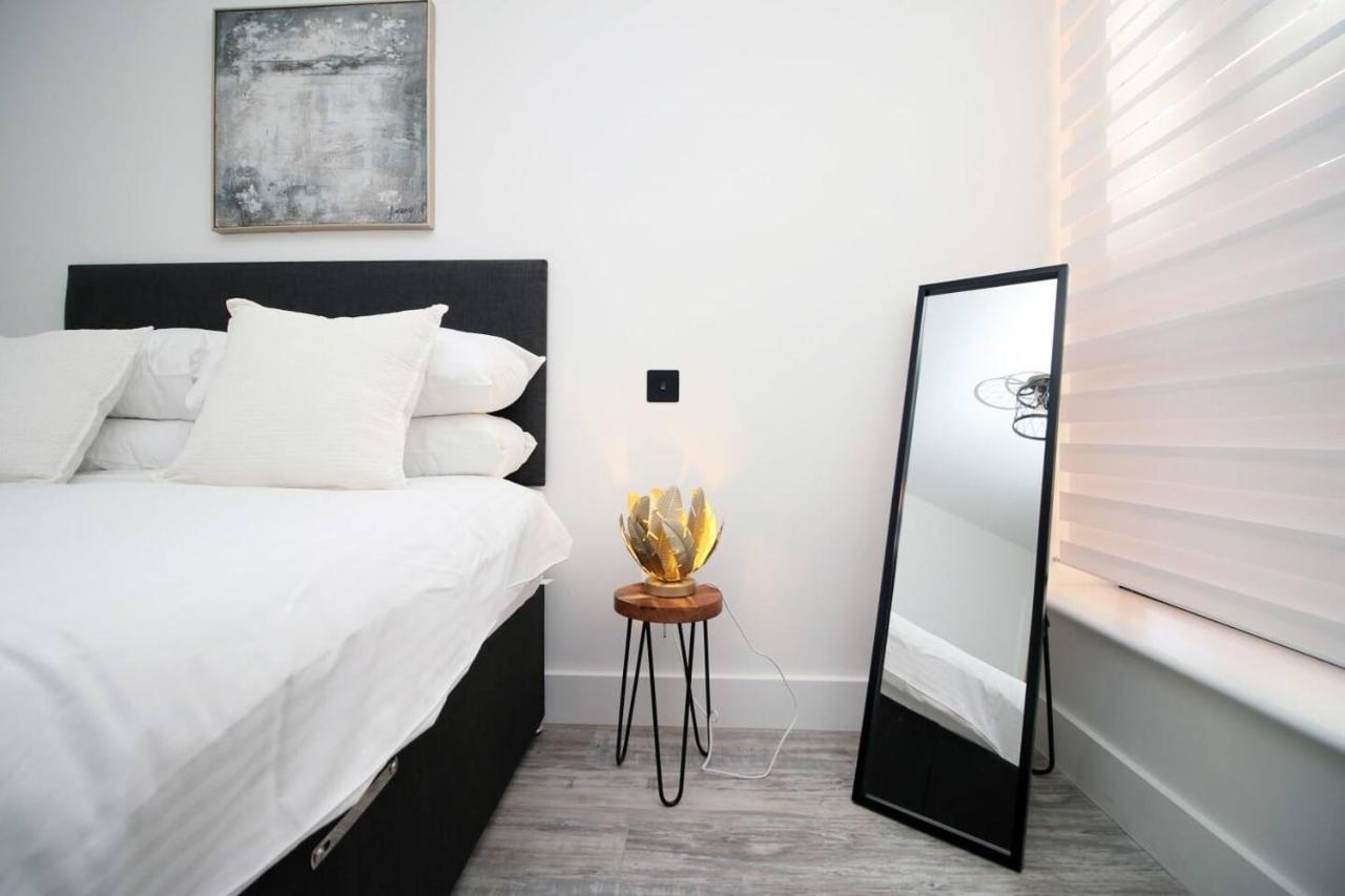 Kingsbridge Point - Cosy One Bed Apartments Near Town Centre, Swindon Ngoại thất bức ảnh